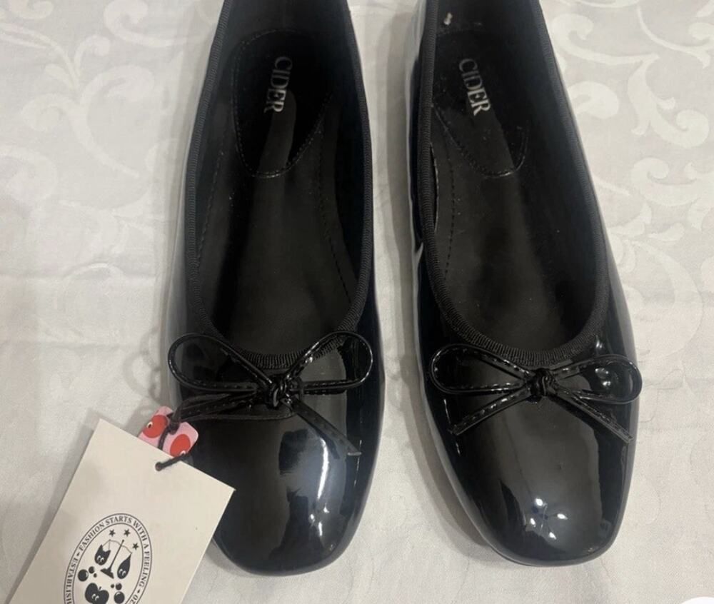 CIDER, NEW BLACK BOWKNOT DECOR SQUARE TOE Patent Leather Ballet Flat, Size 37